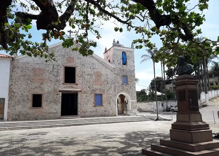 Pedras originais da construção do Santuário Nacional de Anchieta expostas