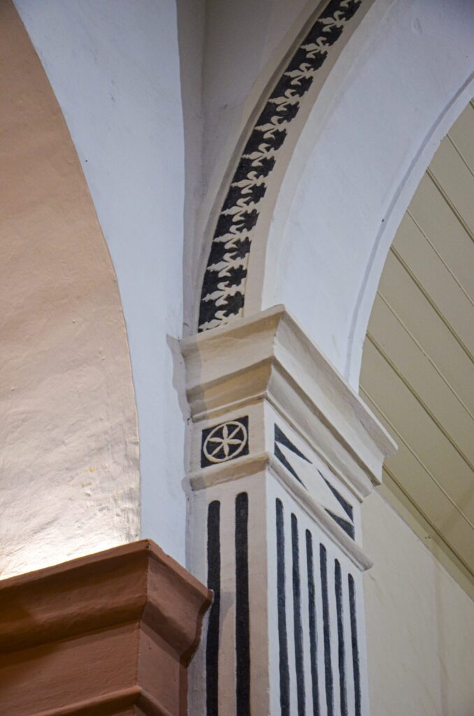 Pinturas do altar-mor e do Arco Cruzeiro do Santuário de Anchieta