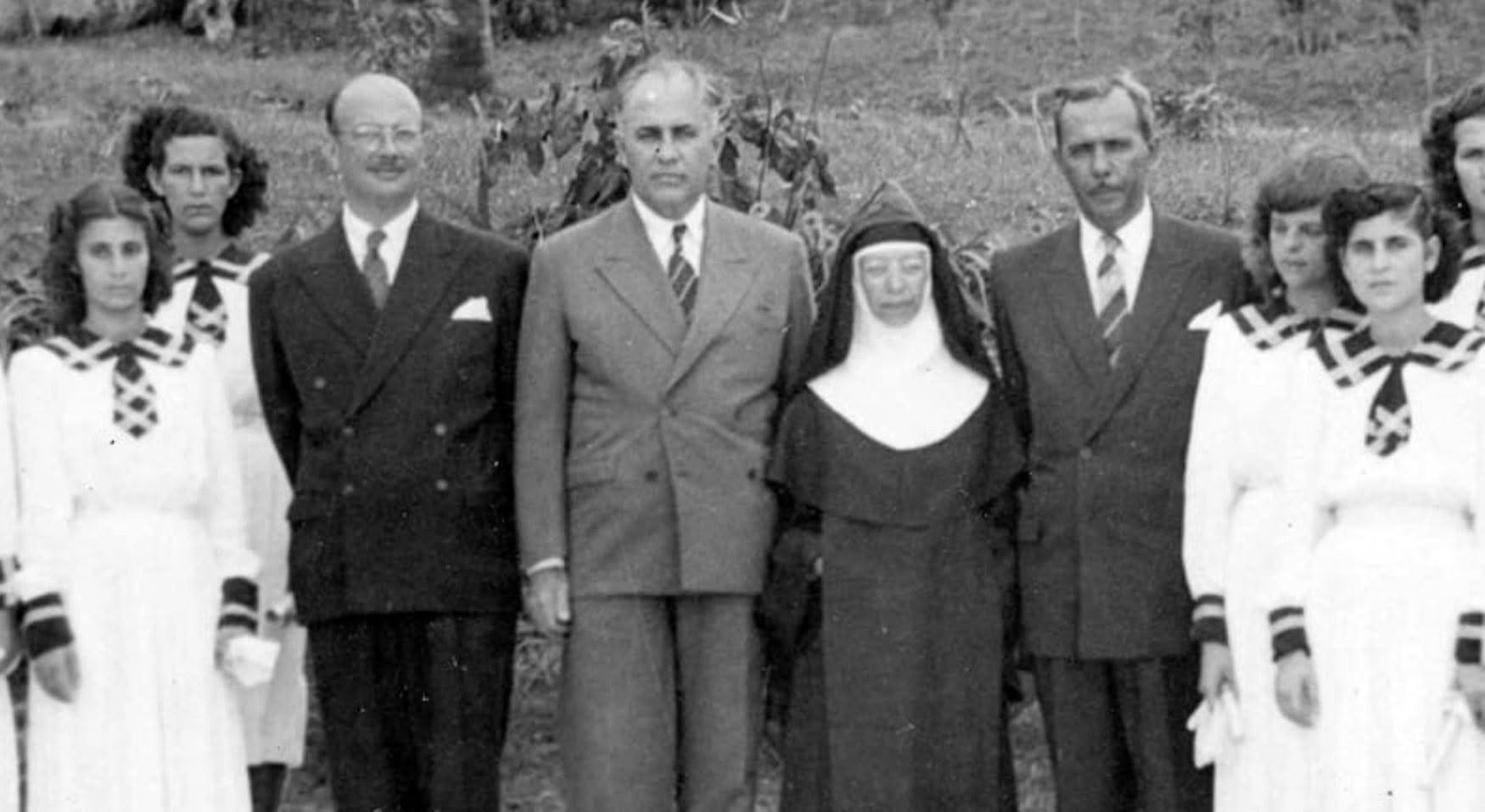 Fotografia do Colégio Maria Mattos — acervo